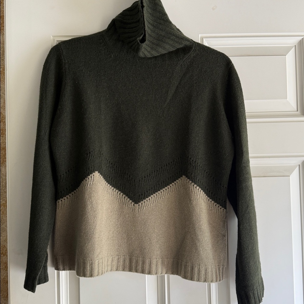 A. Giannetti Dark Green Cashmere Sweater